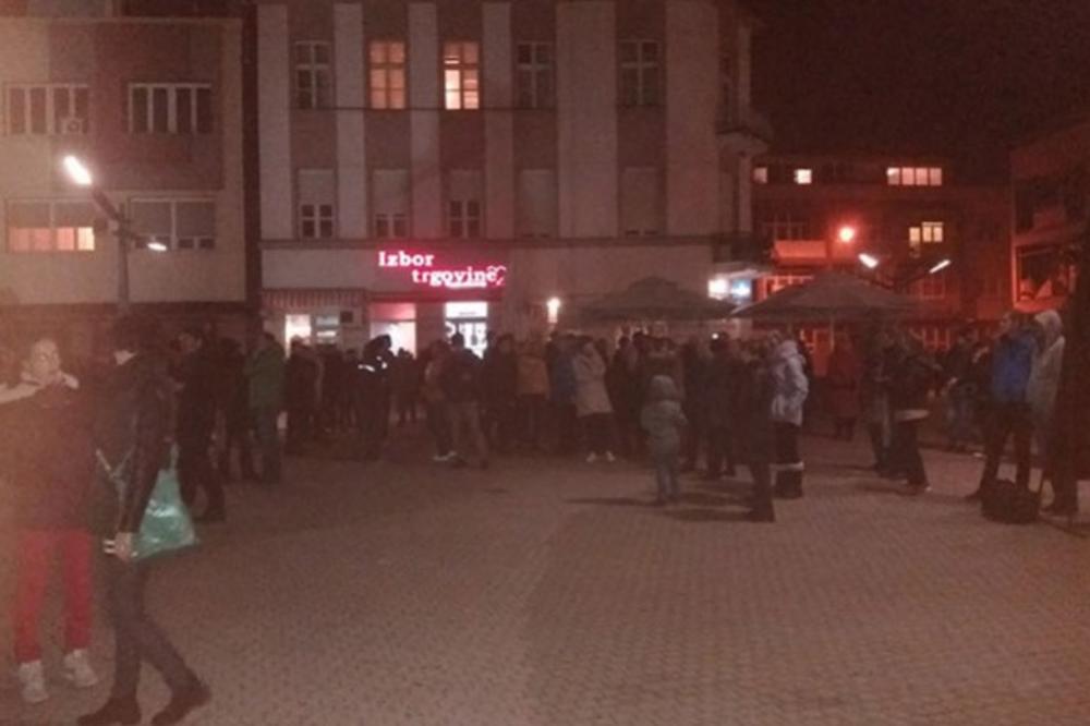NOVI PROTEST U BIHAĆU: Građani traže da se migranti stave pod kontrolu!