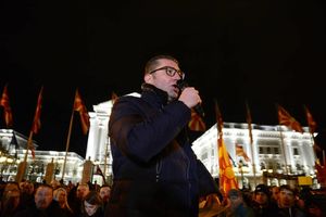 ŠOK TVRDNJE NAJVEĆEG MAKEDONSKOG OPOZICIONARA! Mickoski: Ovaj čovek je hteo da me ubije na demonstracijama!