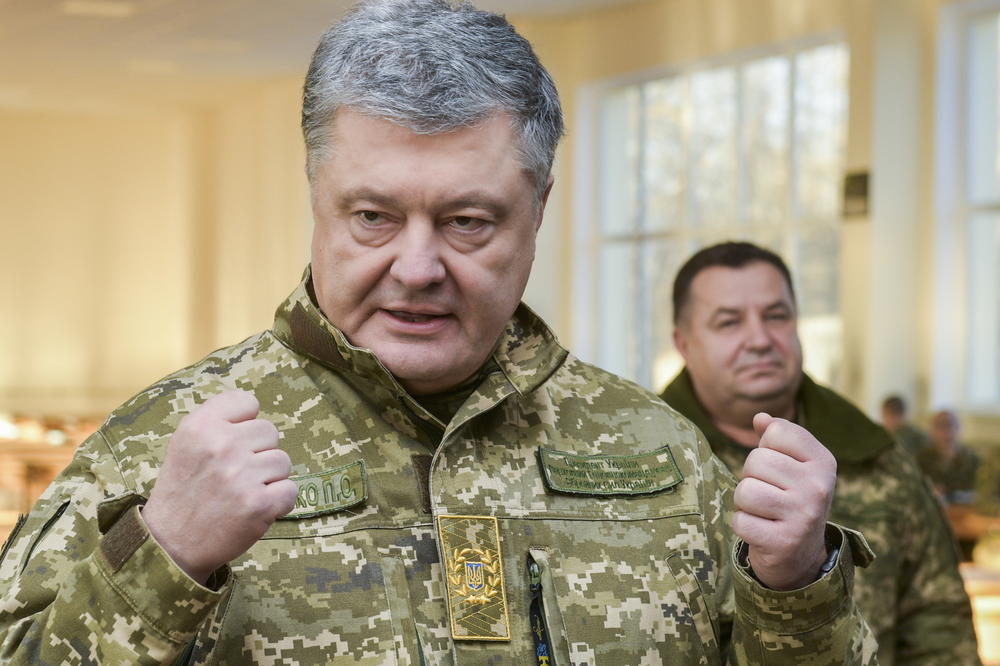 NA POROŠENKA UDARILI ZBOG IZDAJE: Bivšem ukrajinskom predsedniku zameraju fijasko u Kerčkom moreuzu!