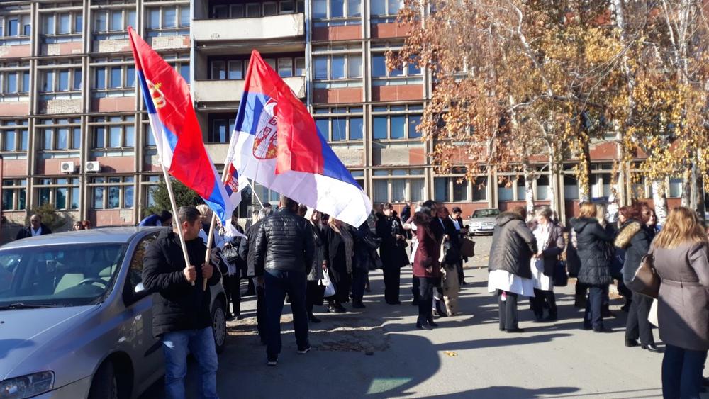KBC Kosovska Mitrovica, protest, lekari