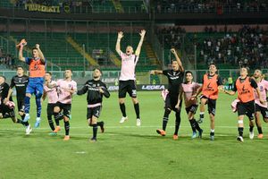 PALERMO PRODAT ZA 10 EVRA! Čovek koji je za 16 godina promenio 45 trenera šokirao fudbalski svet!