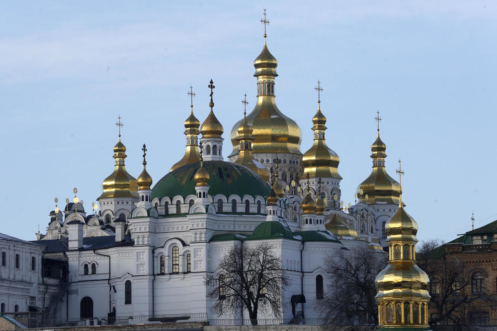 U RUSIJI SE UDVOSTRUČIO BROJ ATEISTA: U Boga sve manje veruju mladi, ali to još nije zabrinjavajuće VIDEO