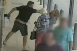 MISLIO DA SU VEŠTICE PA IH UNAKAZIO: Muškarac brutalno pretukao baku (90) i unuku, staricu morali da ušivaju! (VIDEO)