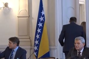 DODIK NAPUSTIO SASTANAK U PREDSEDNIŠTVU: Nije bila istaknuta zastava Republike Srpske (VIDEO)