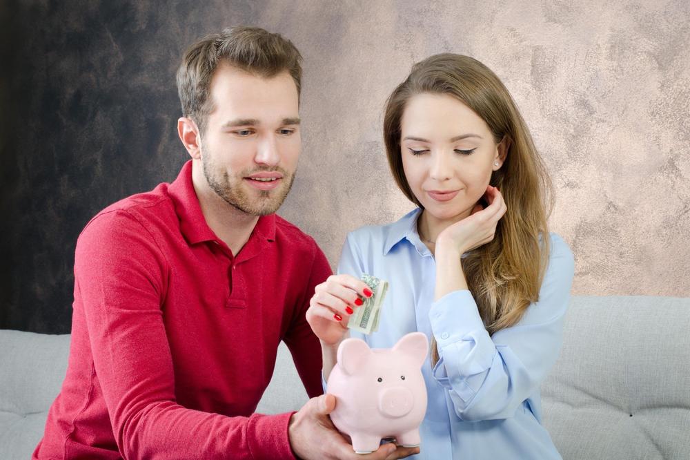 DA LI VAS TRESE VIRUS SIROMAŠTVA? 6 znakova da imate nezdrav odnos prema novcu: Evo kako da ga se OKANETE!