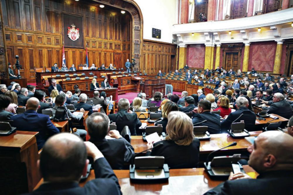 ZASEDA SKUPŠTINA SRBIJE: Opozicija bojkotuje sednicu