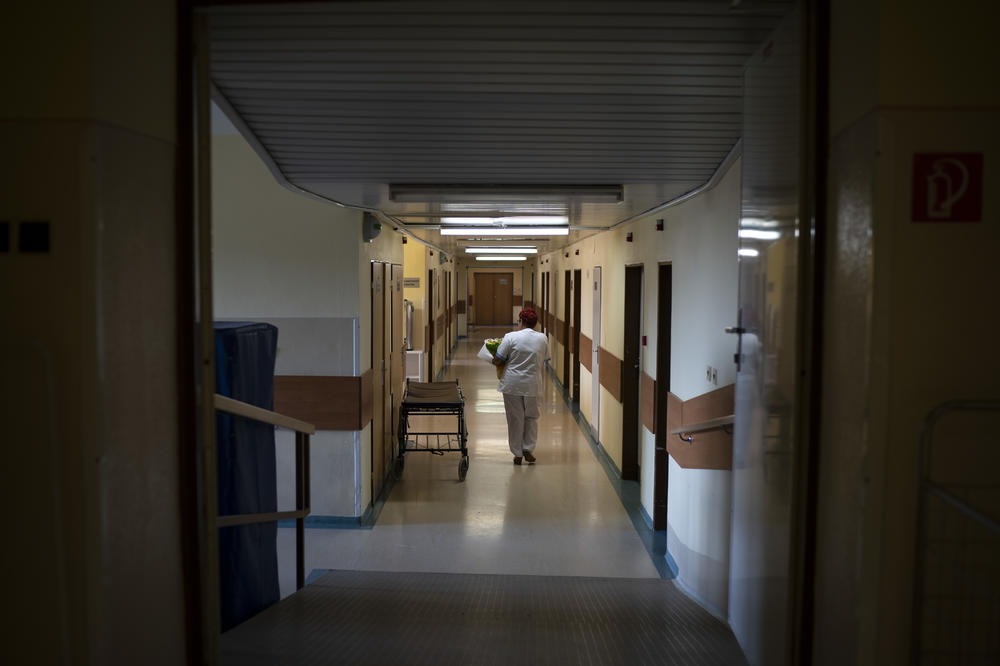 STRAH OD GRIPA: Zabranjene posete bolnicama u Novom Pazaru i Tutinu