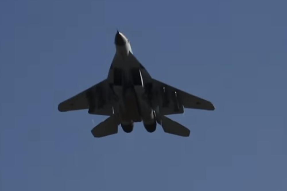 KAD MIG-35 JURIŠA U BORBU: Rusi objavili snimak dosad neviđenog manevra superlovca (VIDEO)