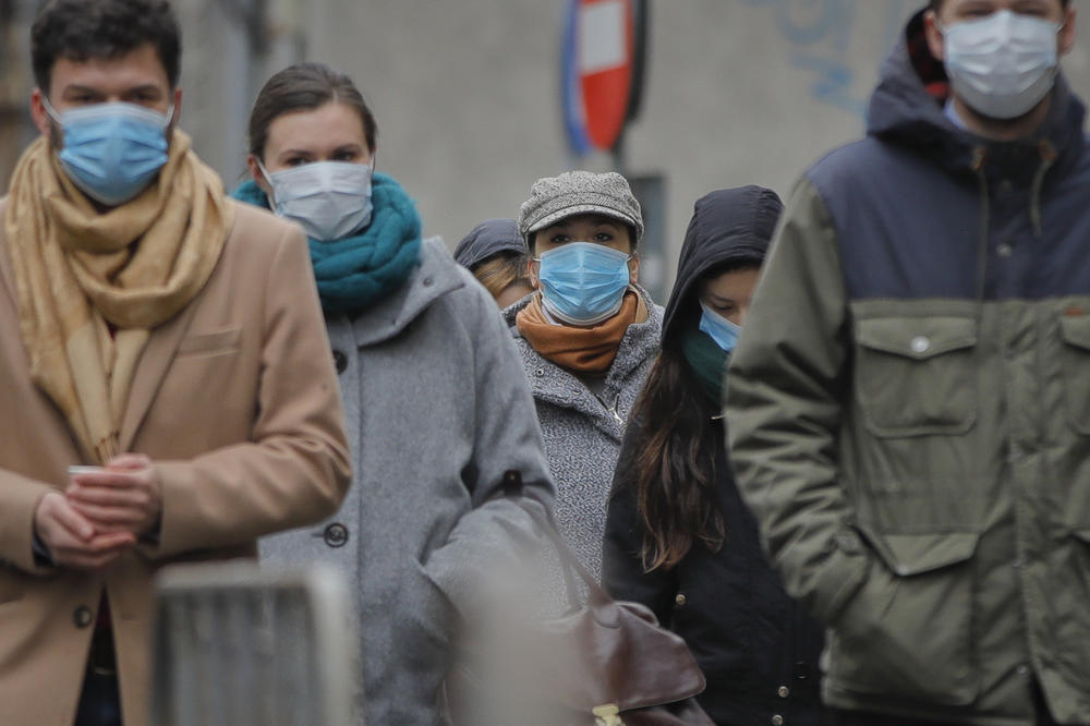 BUKUREŠT JEDAN OD NAJZAGAĐENIJIH GRADOVA U EVROPI: Rumuni protestovali zbog lošeg kvaliteta vazduha (FOTO)