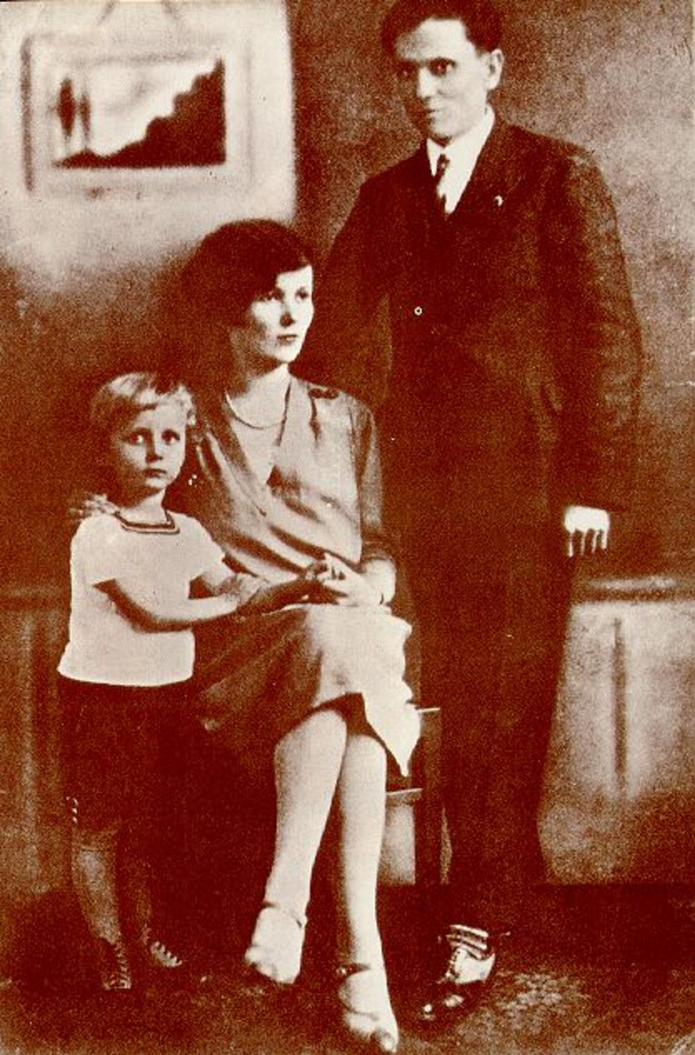 Tito, Polka i njihov sin Žarko