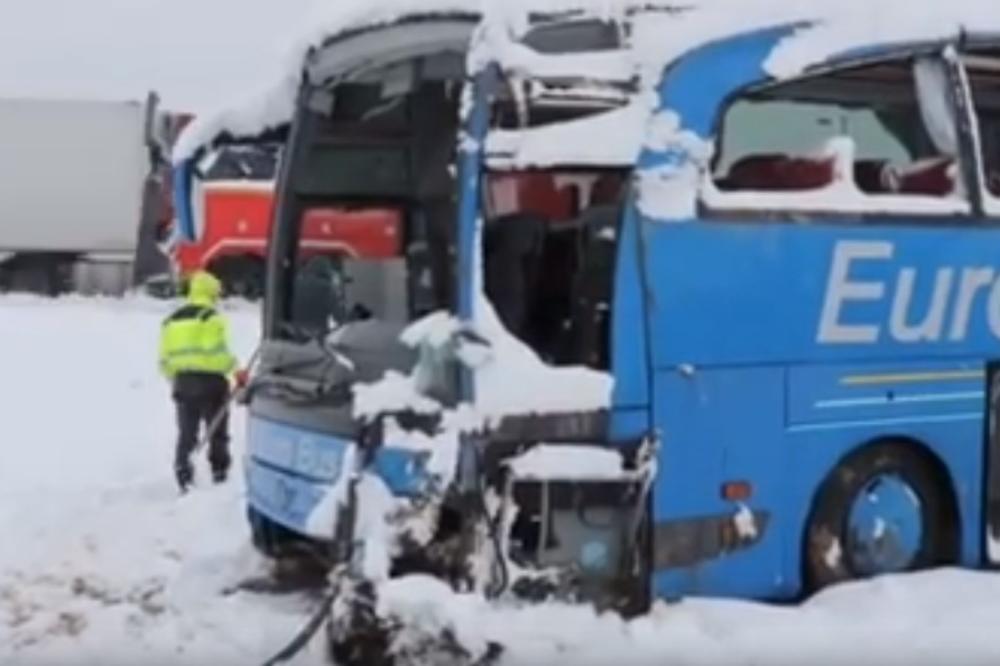 PODVIG NIŠKIH LEKARA! PO KIJAMETU ZA POLA SATA DOVEZLI PRVOG PACIJENTA IZ BRESTOVCA: Sneg je vejao, put je bio klizav ali njihova pomoć putnicima makedonskog autobusa značila je život