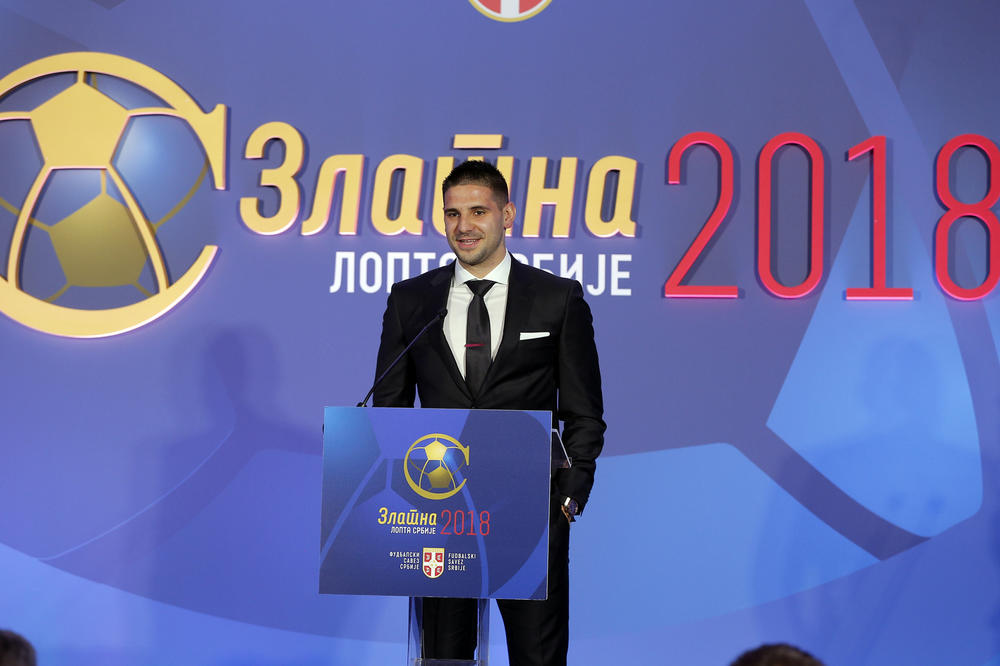 EKSKLUZIVNI NOVOGODIŠNJI INTERVJU! Aleksandar Mitrović: Izabrao bih Liverpul pre Zvezde, Rusiju pre Amerike! Za Srbiju ću igrati dok me noge nose!