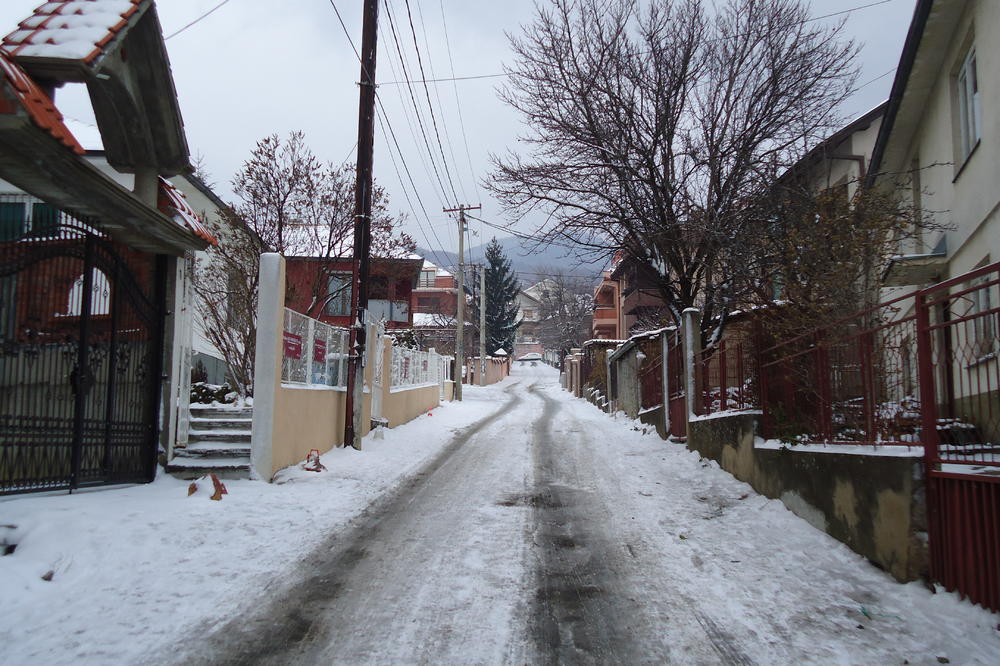 INSPEKCIJA KREĆE U KONTROLE: Apel Vranjancima da očiste sneg ispred kuća i prodavnica