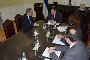 RAZGOVARALI O BUDUĆOJ SARADNJI: Dačić sa ambasadorima Argentine i Indonezije