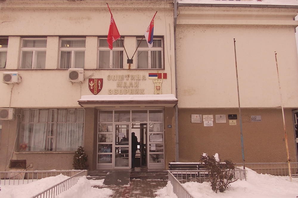 VIŠE OD 700 PAKETIĆA ZA DECU KOSOVSKE MITROVICE: Mali Zvornik pomaže bratskoj opštini na Kosovu