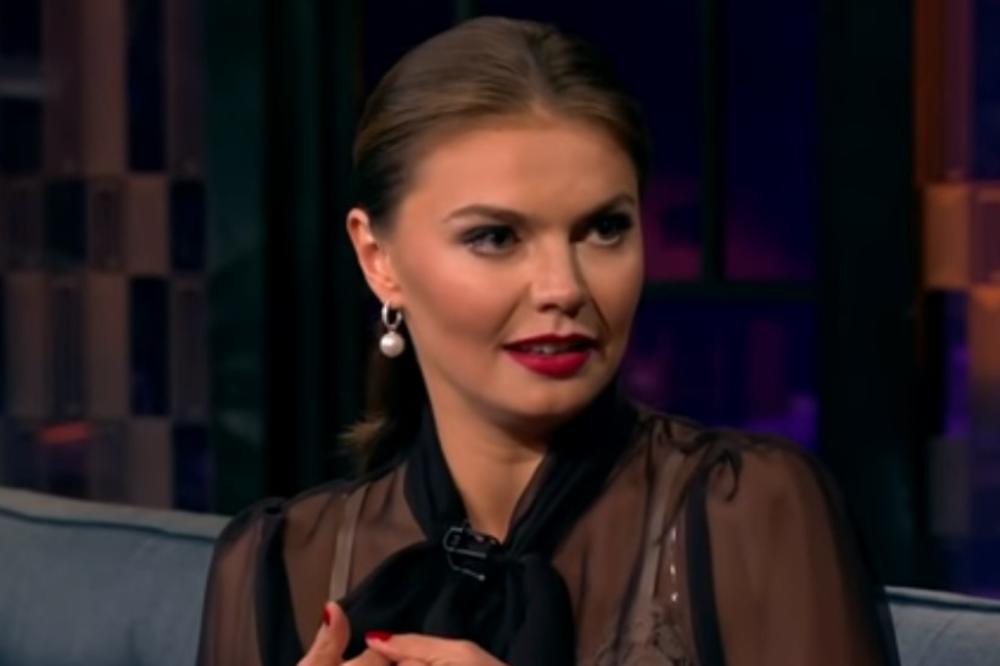 OVA LEPOTICA ĆE BITI PUTINOVA ŽENA? Evo ko je Alina Kabajeva, koju mnogi vide kao PRVU DAMU RUSIJE! (VIDEO)