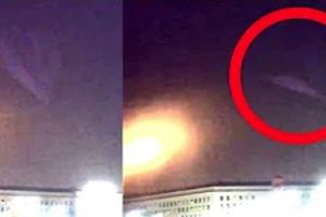 VANZEMALJCI ŠPIJUNIRAJU PENTAGON: Misteriozni objekat snimljen kako lebdi iznad američkog ministarstva odbrane (VIDEO)