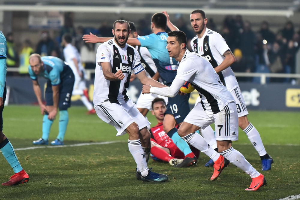 STARA DAMA JE NESALOMIVA: Juventus sa igračem manje golom Ronalda do remija u Bergamu (VIDEO)