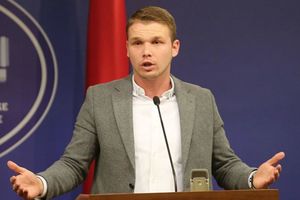 MEDIJI U SRPSKOJ TVRDE: Stanivuković preko stranke finansijski pomaže proteste u Srbiji!