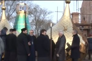 SREMCI SPREMILI DAROVE ZA PUTINA: Samo da dođe i vidi Putinovku, crkvu imenjakinju! (VIDEO)