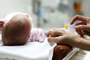 SMRTONOSNA BOLEST SE POJAVILA U BUGOJNU: Dve bebe zaražene bakterijskim meningitisom, sve se krije od javnosti?!