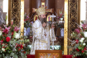 PRAVOSLAVNI BOŽIĆ OBELEŽEN I U ZAGREBU: Mitropolit zagrebačko-ljubljanski Portfirije služio Božićnu liturgiju u Sabornom hramu (FOTO)