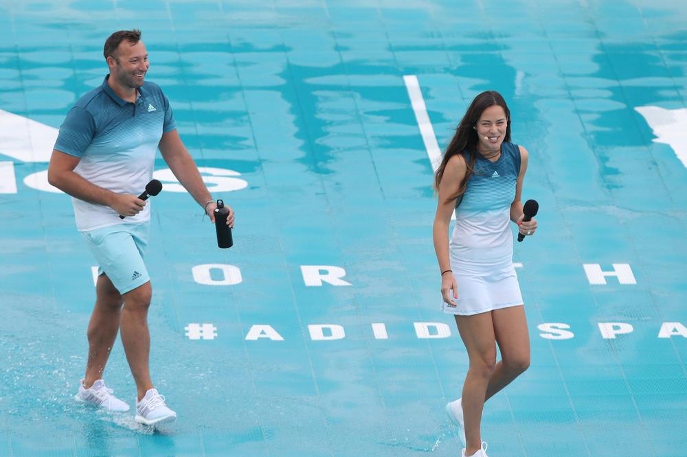 ANA IVANOVIĆ IZGLEDA BOLJE NEGO IKAD: Prelepa Srpkinja ponovo igra tenis! Kad se pojavila u kratkoj haljini, Australijanci su odlepili (FOTO)