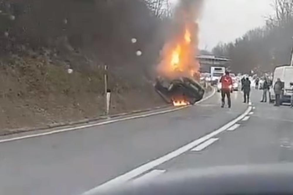 STRAVIČNA NESREĆA KOD BANJALUKE: Vozač živ izgoreo u automobilu (VIDEO)