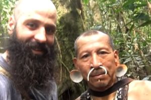 OVAJ CETINJANIN JE 2 MESECA PROVEO SA AMAZONSKIM PLEMENIMA: Upoznao život u prašumi, a evo kako je preživeo jedan neobičan ritual (VIDEO)