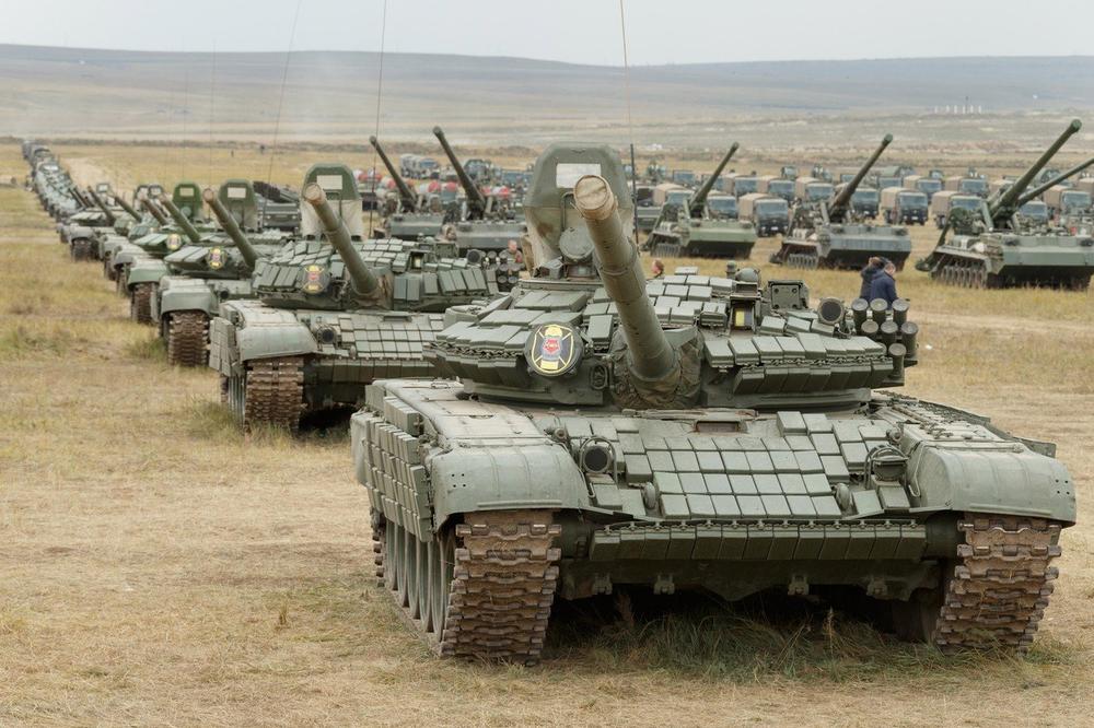 RUSIJA NAJVEĆI DONATOR VOJSKE SRBIJE: Do sada stiglo 6 aviona, čeka se još 30 oklopnih izviđačkih vozila i 30 tenkova