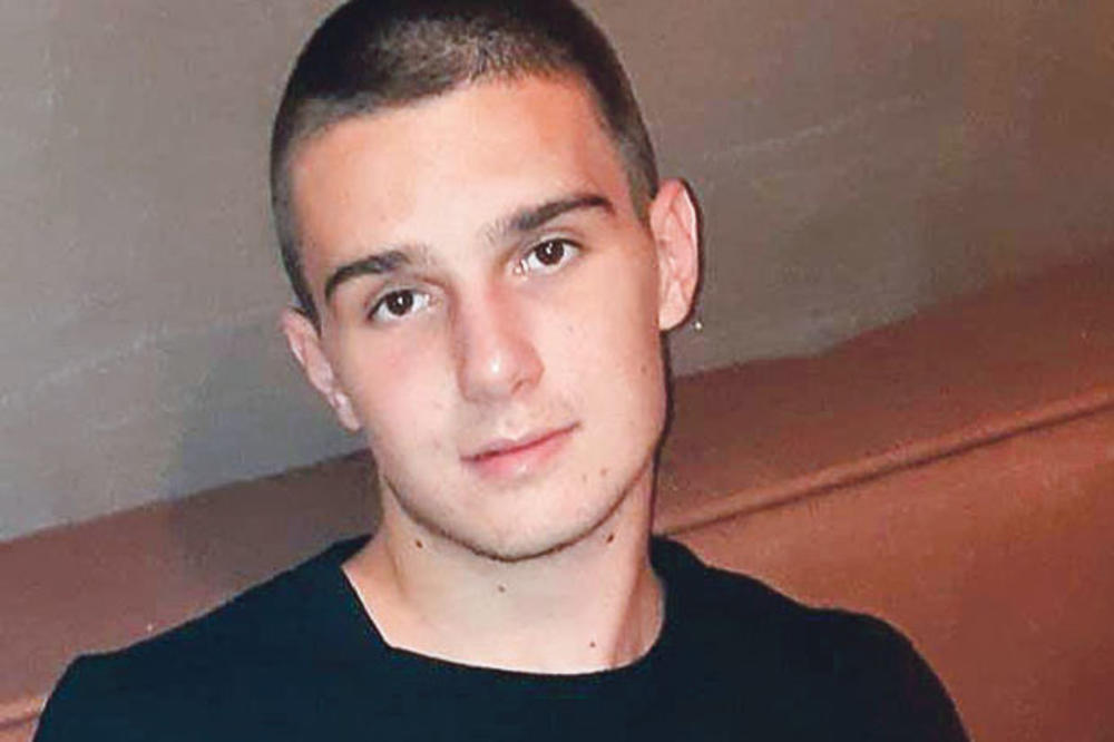 DUŠKO (19) POSLE TUČE 7 DANA BIO U KOMI, PA PREMINUO: Krvnički su ga pretukli pajserom u zakazanoj tuči navijača!