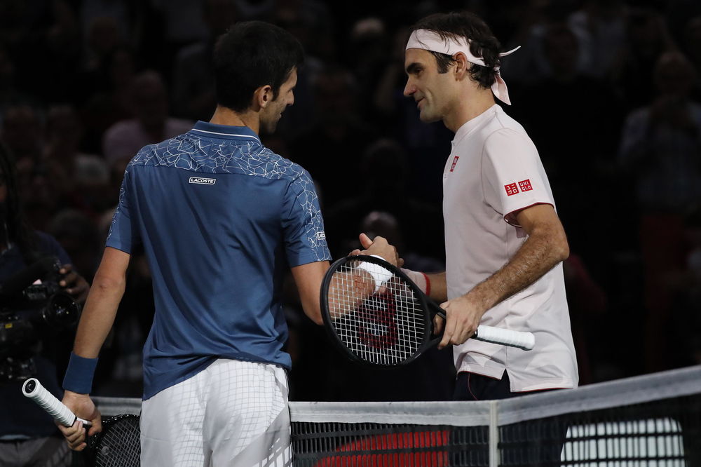 SLEDEĆI RAZGOVOR MORA BITI SA NOVAKOM: Federer u strahu od susreta sa Đokovićem!