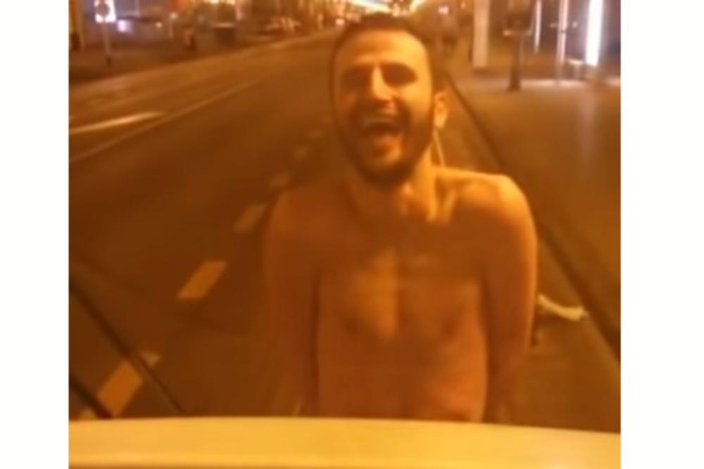 RUSVAJ USRED ZAGREBA! Skinuo se u gaće, izvadio alatku i zaustavio tramvaj! (VIDEO 18+)