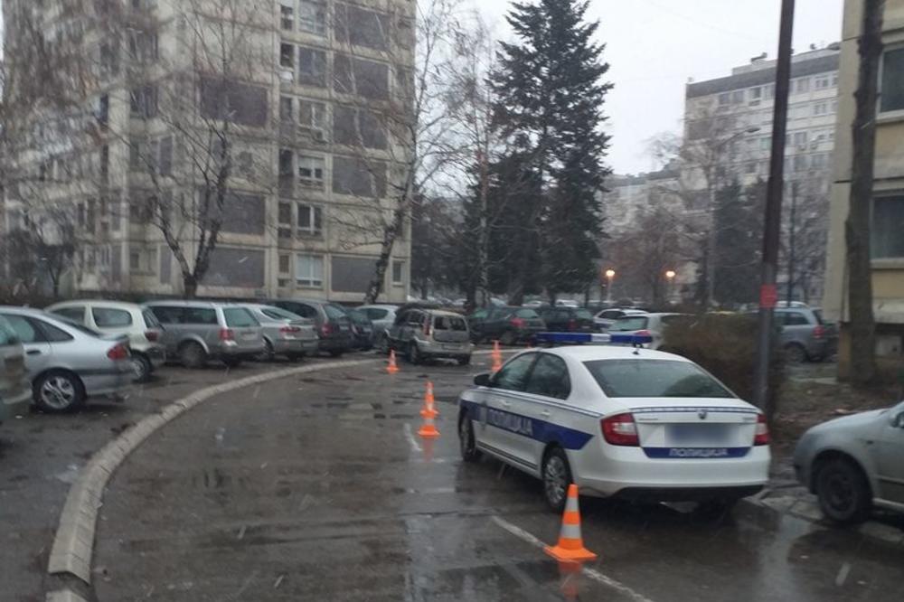 VATRA OŠTETILA JOŠ TRI VOZILA: Goreo automobil u Leskovcu