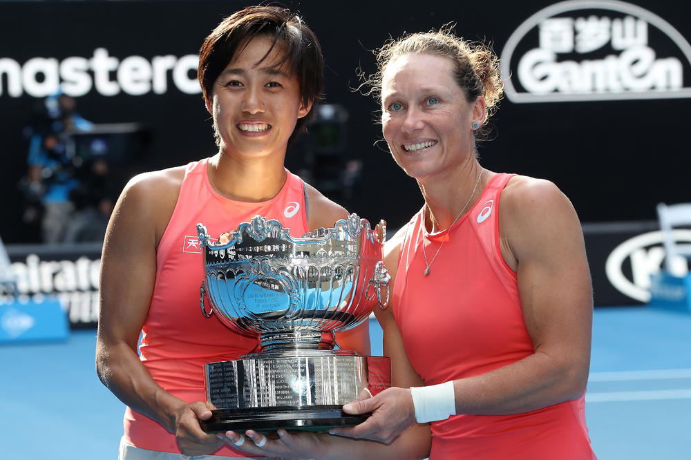 BRAVO: Samanta Stosur i Šuaj Džang osvojile titulu na US Openu u dublu!
