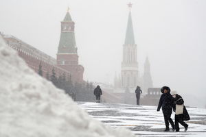 OVAKO IZGLEDA KAD STEGNE RUSKA ZIMA: Jak mraz u Sibiru, temperature u DEBELOM MINUSU! Rekordne hladnoće (FOTO, VIDEO)