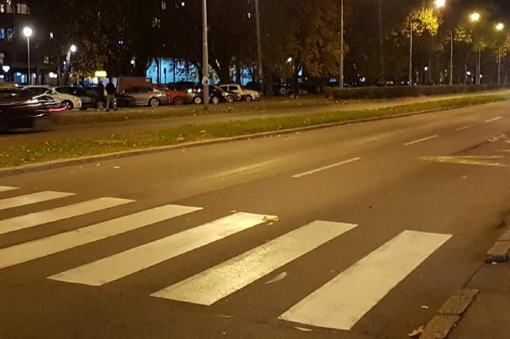 AUTOMOBIL POKOSIO DEČAKA (15) NA NOVOM BEOGRADU: Petnaestogodišnjak vozio bicikl kada ga je auto udario, prevezen u Tiršovu!