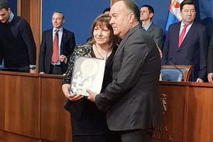 ŽENA VELIKOG SRCA: Silvana Plavšić dobitnica Svetosavske nagrade za 2018 godinu