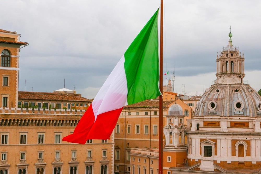 SADA JE I ZVANIČNO: Italija ušla u recesiju! Evrozona u panici! (VIDEO)