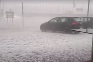 VREME TOTALNO PODIVLJALO: Strašna oluja sa KIŠOM I GRMLJAVINOM potapa Istru! Najgore tek sledi! (FOTO, VIDEO)