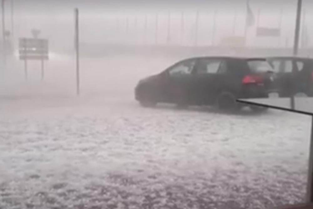 VREME TOTALNO PODIVLJALO: Strašna oluja sa KIŠOM I GRMLJAVINOM potapa Istru! Najgore tek sledi! (FOTO, VIDEO)