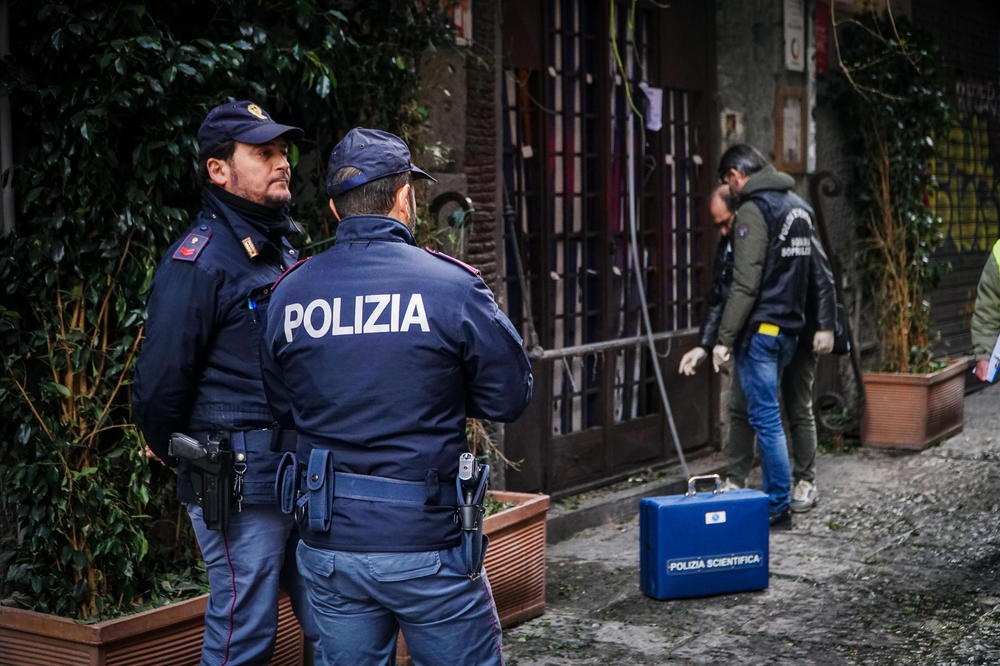 ITALIJANSKA POLICIJA UDARILA NA ATIVAKSERE: Pretresala stanove najekstremnijih, problem bio poziv na nasilje!