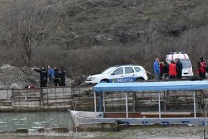 UHAPŠEN MONAH MANASTIRA VRANJINA: Jana i Ratko ga molili da ih preveze čamcem preko Skadarskog jezera USRED NEVREMENA, pa se utopili sa ćerkicom i prijateljem!