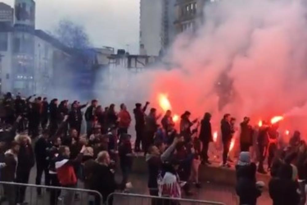 FRANCUSKA OPSADA MANČESTERA: Navijači PSŽ-a napravili karnevalsku atmosferu u gradu pred meč sa Junajtedom (VIDEO)