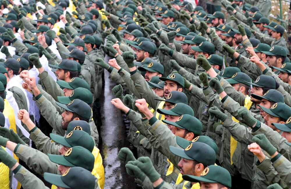 Iran, Revolucionarna garda