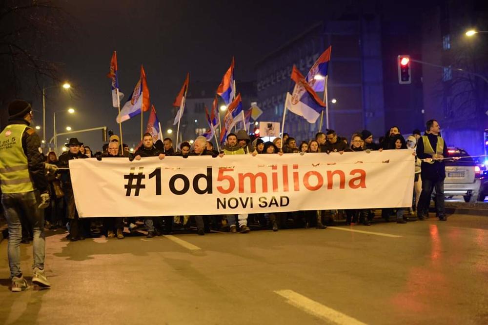 PROTESTI 1 OD 5 MILIONA ŠIROM SRBIJE: Šetalo se u Novom Sadu, Kikindi, Kraljevu, Loznici