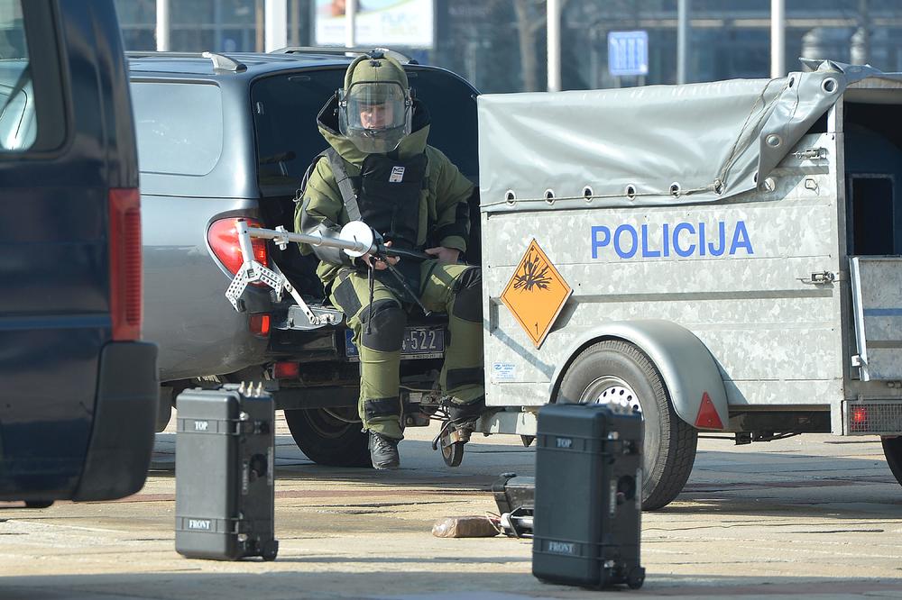 NOVE LAŽNE DOJAVE O BOMBAMA Prijavljeno da su postavljene eksplozivne naprave u Palati pravde i TC Delta park u Kragujevcu