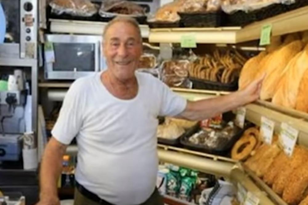 ZNAM KAKAV JE OSEĆAJ KADA NEMAŠ NIŠTA: Preminuo Grk (77) koji je besplatno davao hleb migrantima, čak 100 kg dnevno (VIDEO)