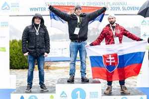 SVI SE SMRZAVAJU, A ONI U VODI! Srbija osvojila prve medalje u zimskom plivanju!