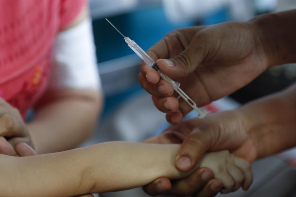 RODITELJI, OVO MORATE ZNATI: Vakcinacija dece ne sme da stane tokom epidemije korona virusa